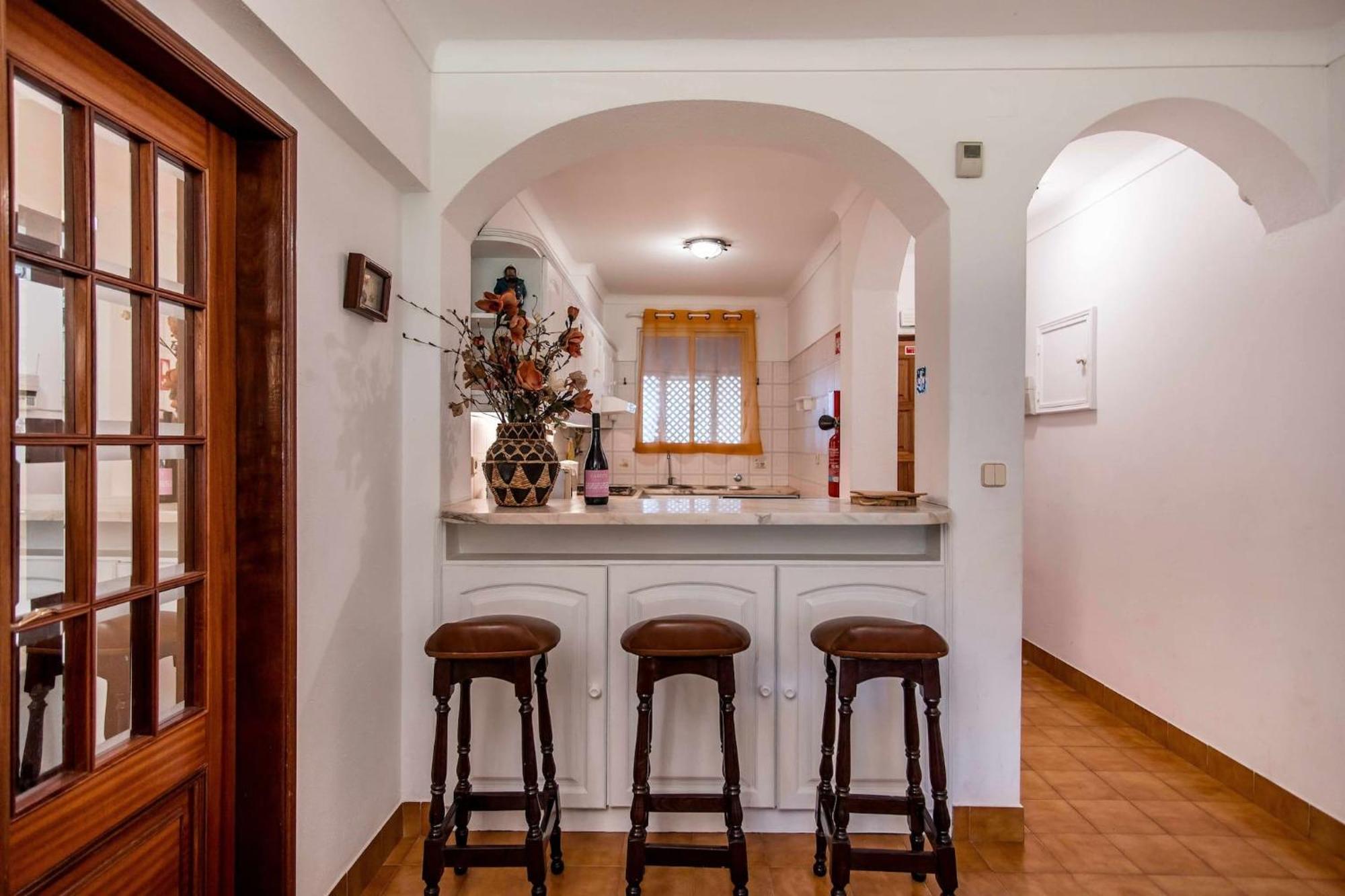 Casa Falesia T2 - Garden View - 5 Min From The Beach - Wifi Olhos de Agua  Exterior photo