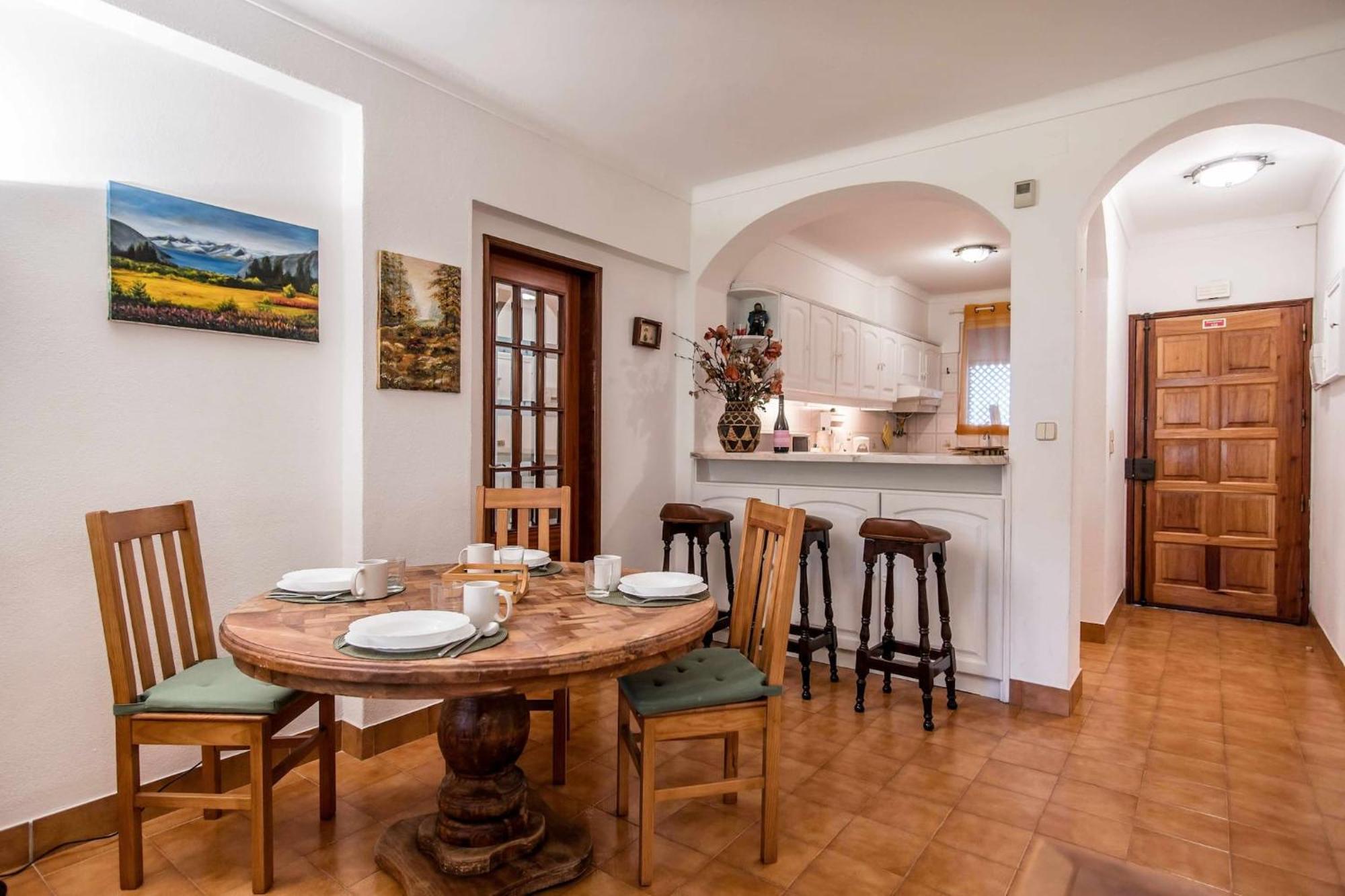 Casa Falesia T2 - Garden View - 5 Min From The Beach - Wifi Olhos de Agua  Exterior photo